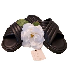 Mila Paoli Black Criss-cross Leather Slide Sandals, Size 8